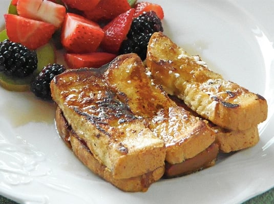 Easy French Toast Recipe Recipes Worth Repeating