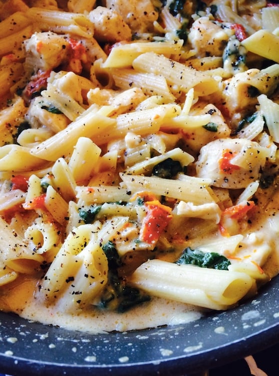 Chicken Florentine With Sun Dried Tomato Pasta