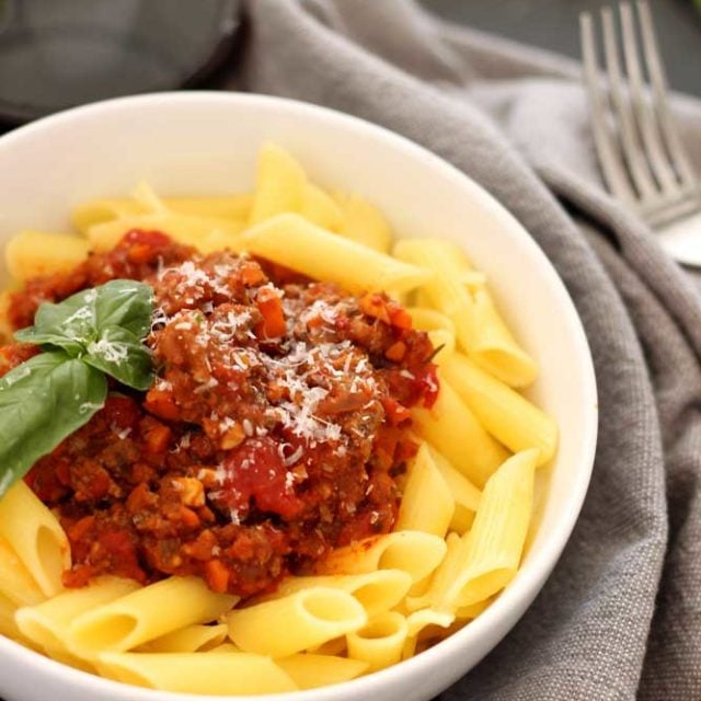 Penne Pasta with Italian Marinara Sauce Recipes Worth Repeating